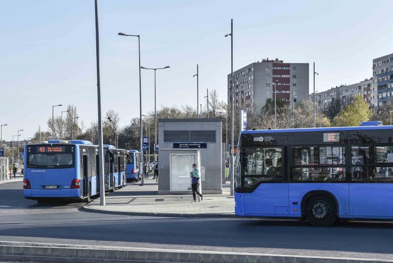 Megvertek egy buszsofőrt a fővárosban