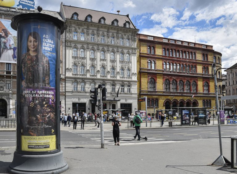 Még ezen a nyáron megkezdődik a Blaha Lujza tér felújítása