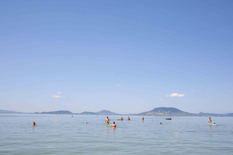 Óriási drágulás történt a Balatonon, egyes helyeken horror árakra számíthatunk