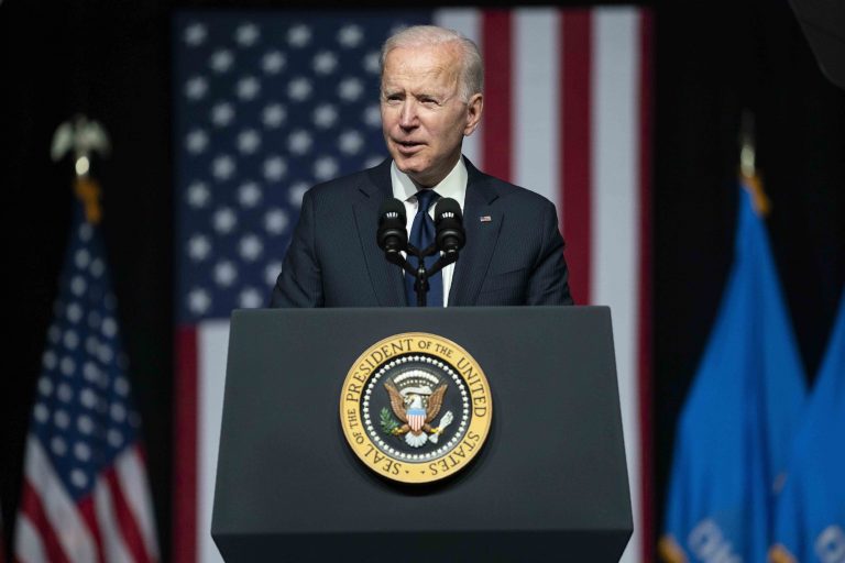 Joe Biden szerint az Egyesült Államok visszatért a nemzetközi hadszíntérre