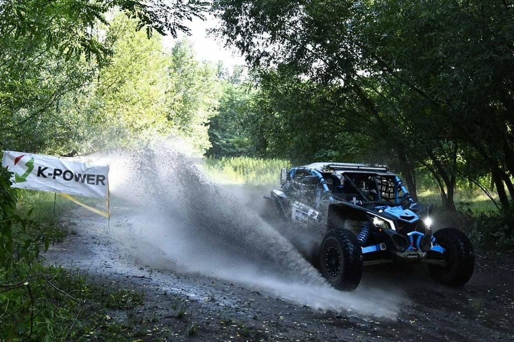 Gyimóti Péter és Horváth Mira párosáé az ezüst Nagykállóban