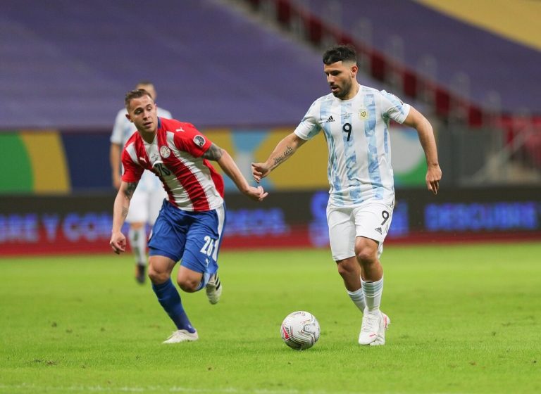 Agüero sokszor csak csere lehet a Barcelonában, egy tini világsztár beugrójaként