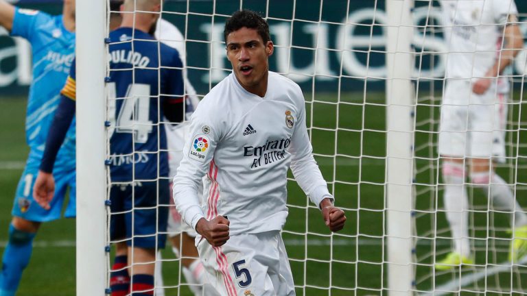 Megkezdődött a visszaszámlálás a Real Madridnál a Varane-ügyben