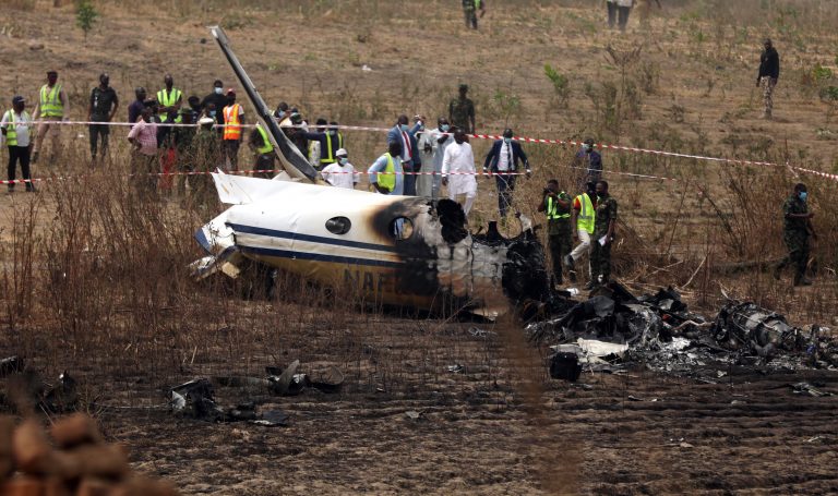 Katonai repülőt sikerült lelőnie egy bűnszervezetnek Nigériában