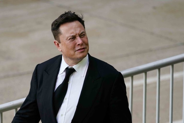 Elon Musk lett az év embere a Time magazin szerint