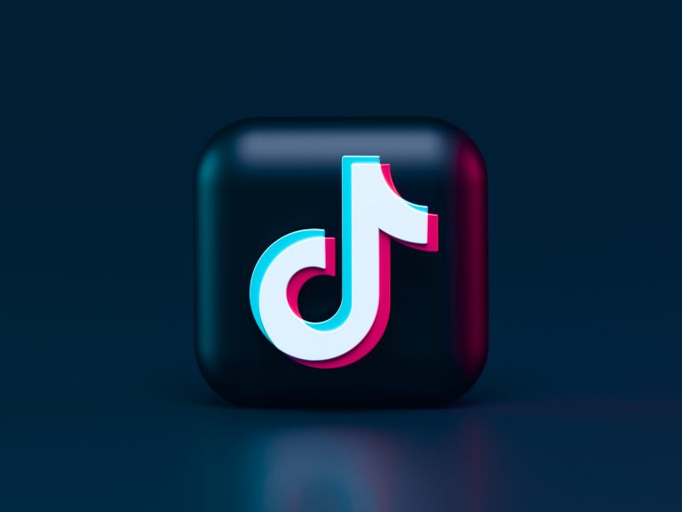 Világszerte akadozik a TikTok, Magyarországon sem elérhető az app