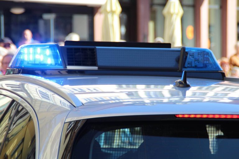 Holtan találtak egy férfit Vas megyében, nyomoznak a rendőrök