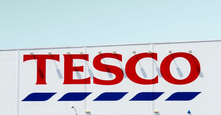 8100 rászorulón segít a Tesco és vásárlói