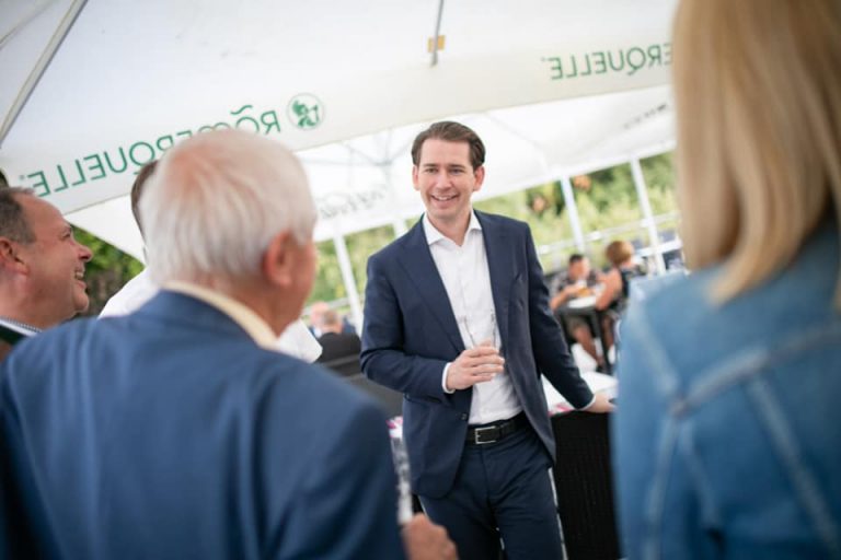 Kurz: Amíg kancellár vagyok, nem fogadunk be több afgán menekültet