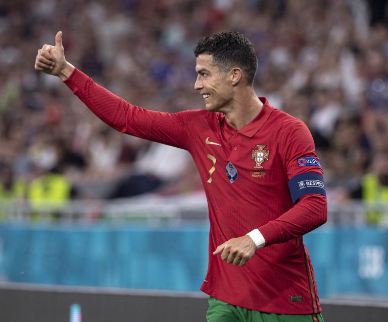 Ronaldo ismét Magyarországra látogat, ezúttal Debrecenben játszik majd