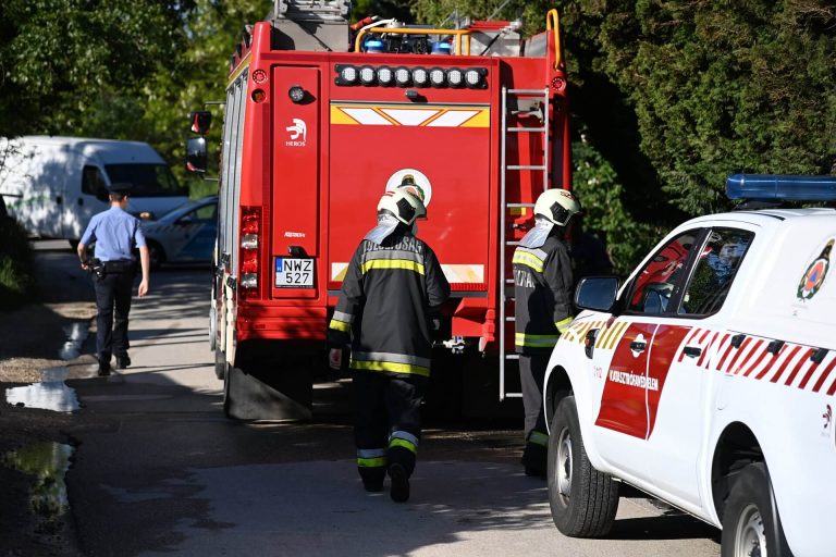 Mintegy száz szalmabála lángol Kapolyon