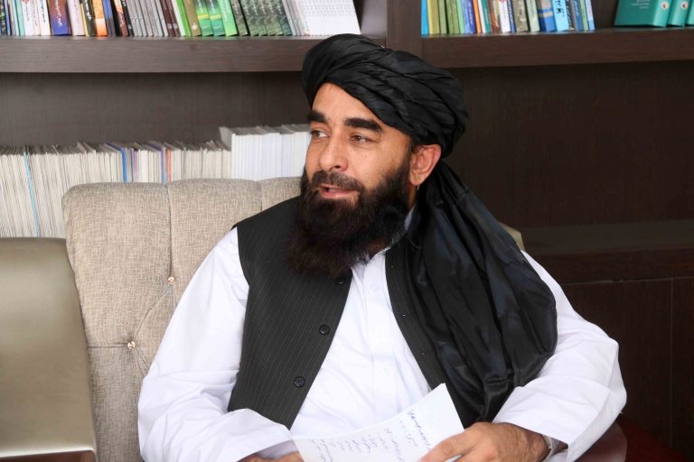 Tálib szóvivő: A repülőtér biztonságáért az amerikaiak felelnek
