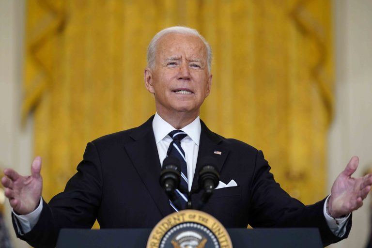 Joe Biden: nem értek egyet azokkal, akik szerint hamarabb kellett volna kezdeni a kimenekítést