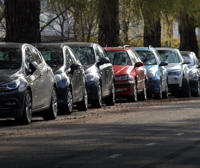 Jelentős változások lesznek a parkolási rendszerben Budapest belvárosában