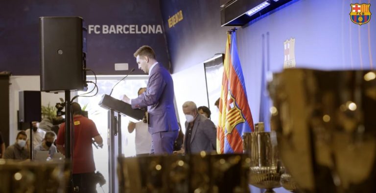 Messi elárulta, hogyan közölte a családjával, hogy nem maradhat a Barcánál