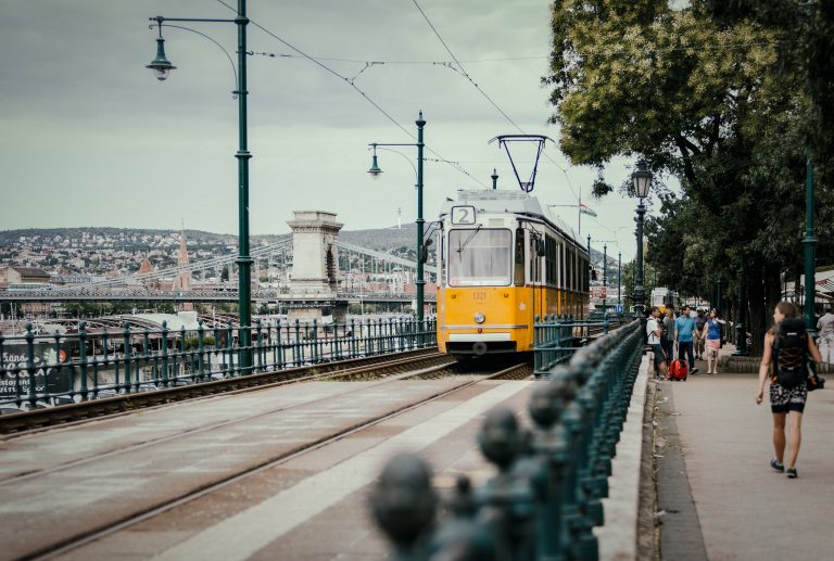 Már pénteken elkezdődnek a fővárosban a lezárások