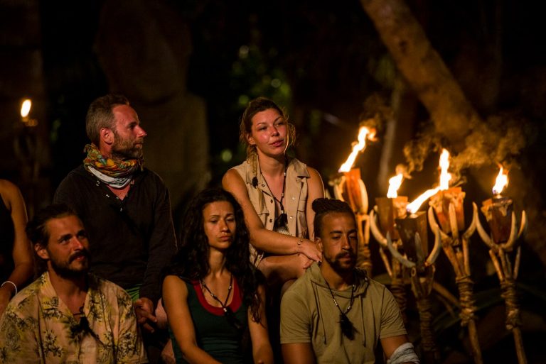 Survivor: Bálint notórius hazudozónak nevezte Rózsát a többiek előtt, Máté Zsófinak esett neki