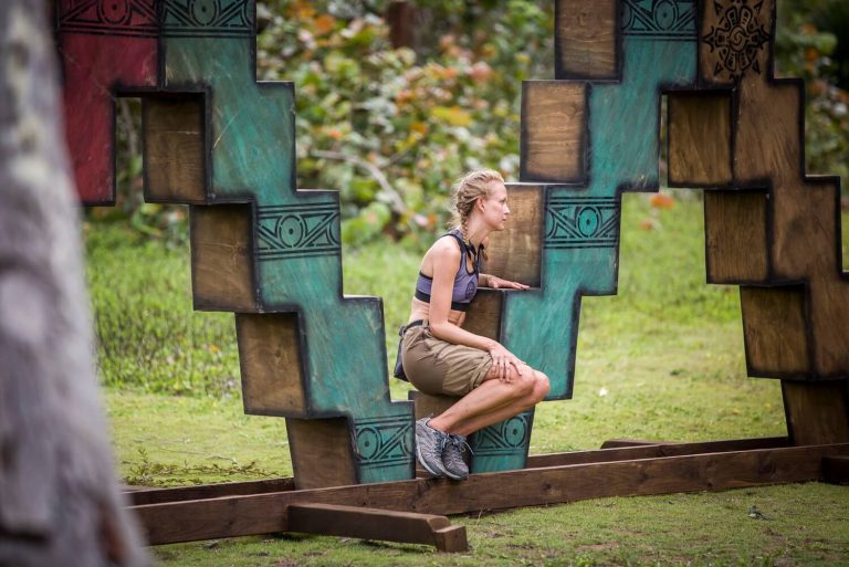 Survivor: sírva ébredt az egyik celeb, tragikus történet