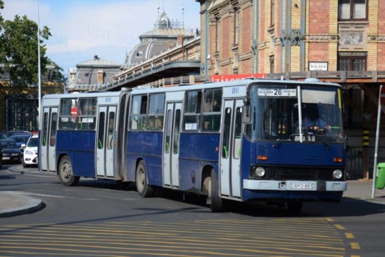 Fillérekért kínálják a forgalomból kivont Ikarusokat, már rengeteg gazdára talált