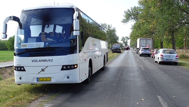 Képek a halálos ceglédi baleset helyszínéről