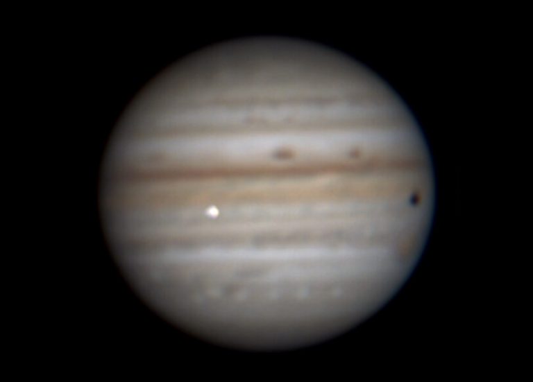 Hatalmas, ismeretlen objektum csapódott a Jupiterbe