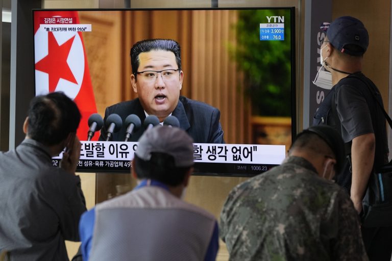 Kim Dzsongun ígéretet tett, hogy októbertől helyreállítja a közvetlen kommunikációt Dél-Koreával