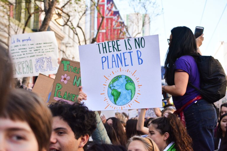 Éghajlatváltozás: „Ijesztő” figyelmeztetés „10 millió halálesetről”, ha a világ vezetői nem cselekszenek