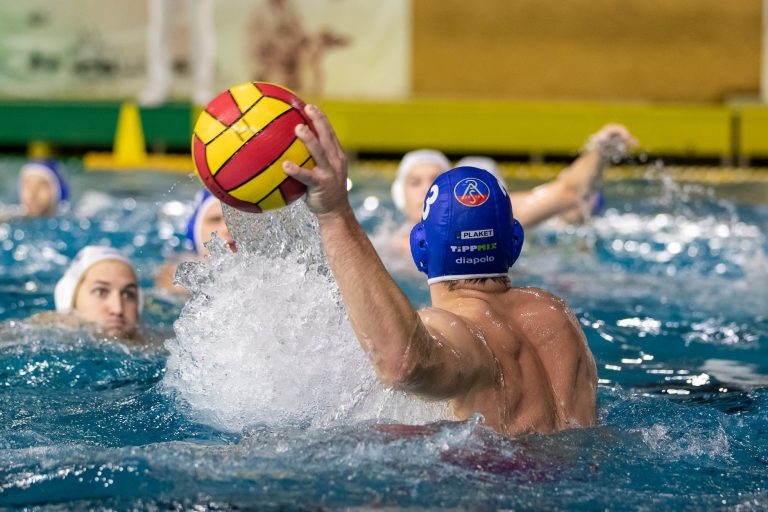 Hétgólos győzelmet aratott a Vasas a férfi vízilabda Eurokupa első selejetezőkörének nyitóján