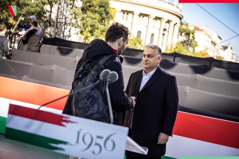 Orbán Viktor: „Dönteni kell, és a döntésünk megmutatja, kik is vagyunk valójában”