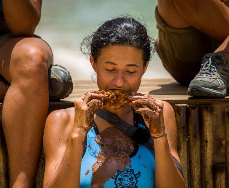 Survivor: Juliska hatalmas forma, de cukorsokk lett a vége (videó)