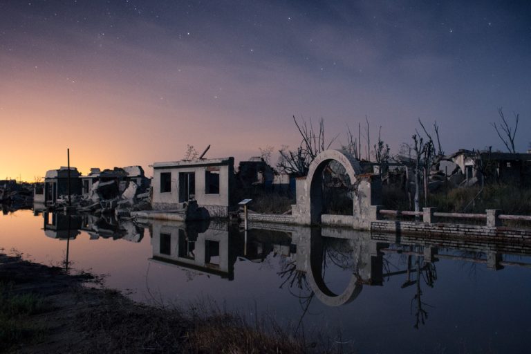 Az egykor virágzó gyógyfürdő, Epecuen már csak a kísérteties romokhoz vonzza a turistákat