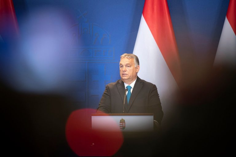 Orbán Viktor a hétvégén kapja meg a harmadik oltását, az oltatlanokhoz is szólt