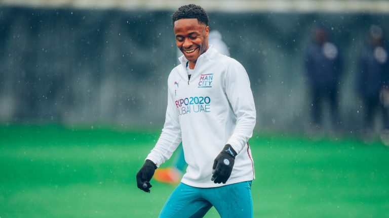 Hatalmas transzferre készülhet a Liverpool, Sterling visszatérhet