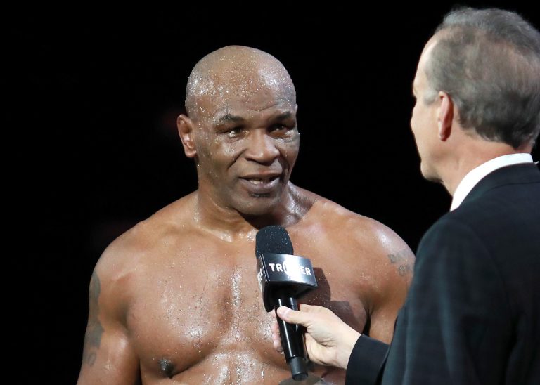 Mike Tyson jó pénzért ringbe szállna Logan Paullal