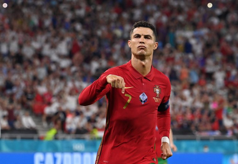 Ronaldo Zidane-t látná szívesen Solksjaer helyett az edzői poszton