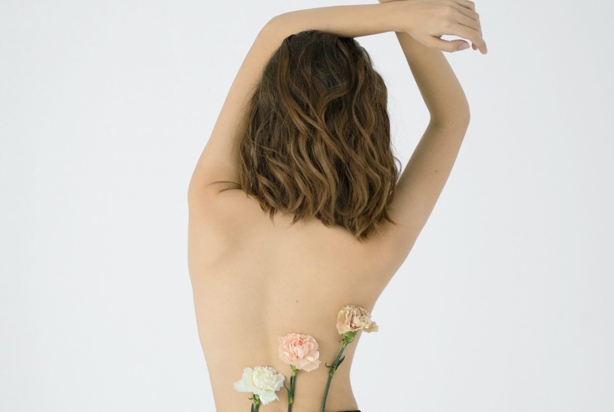 Hát ez is eljött: Többé nem lesznek hiányos öltözetű nők a Blikkben