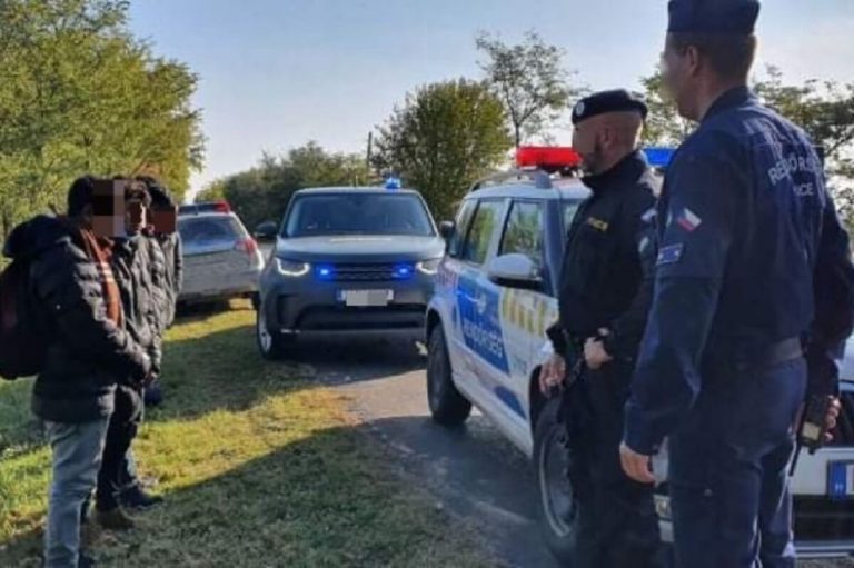 Rengeteg határsértő ellen intézkedtek a hétvégén a magyar rendőrök