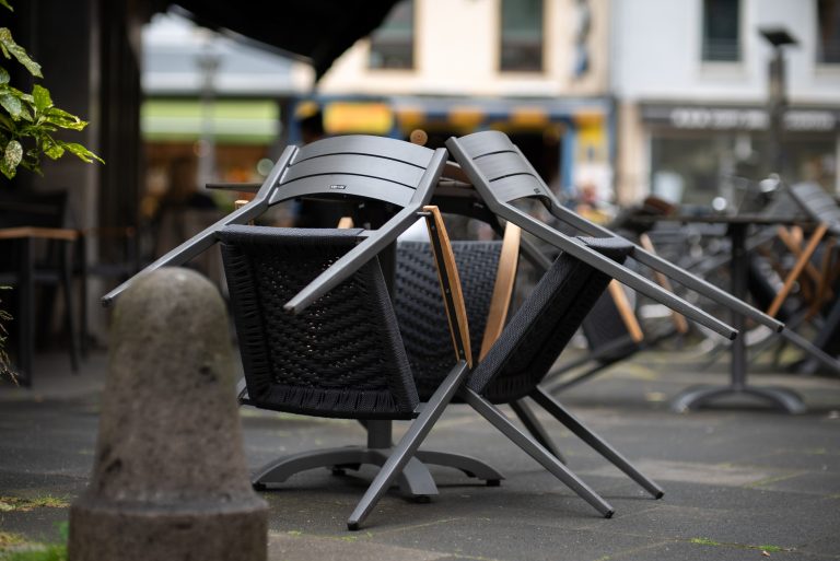 Öngyilkosságot színlelt, hogy ne ítélje el a bíróság