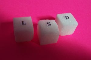 Függőség és depresszió gyógyítására is alkalmas lehet az LSD