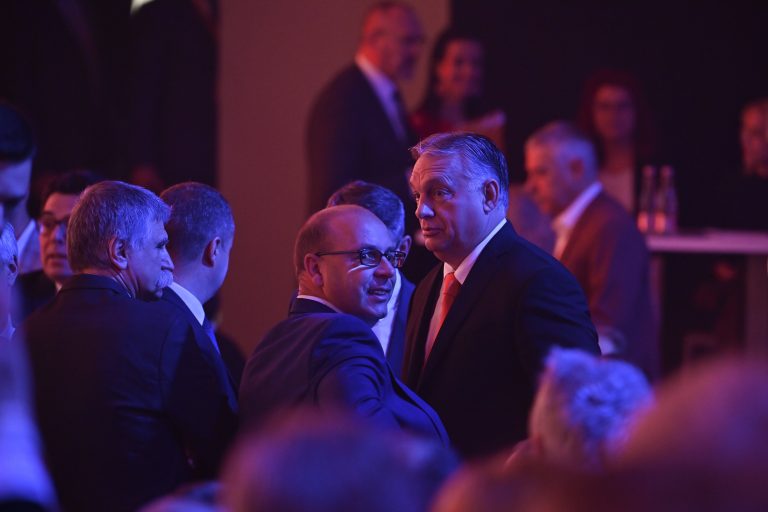 Orbán Viktor szerint az egész EU-t meg kellene újítani