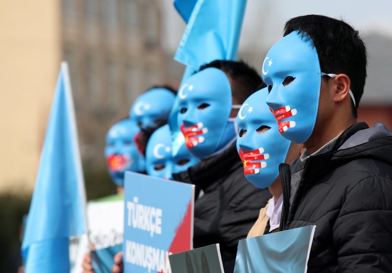 Már egy holokausztmúzeum is úgy véli, Kína népirtást követ el az ujgurok ellen