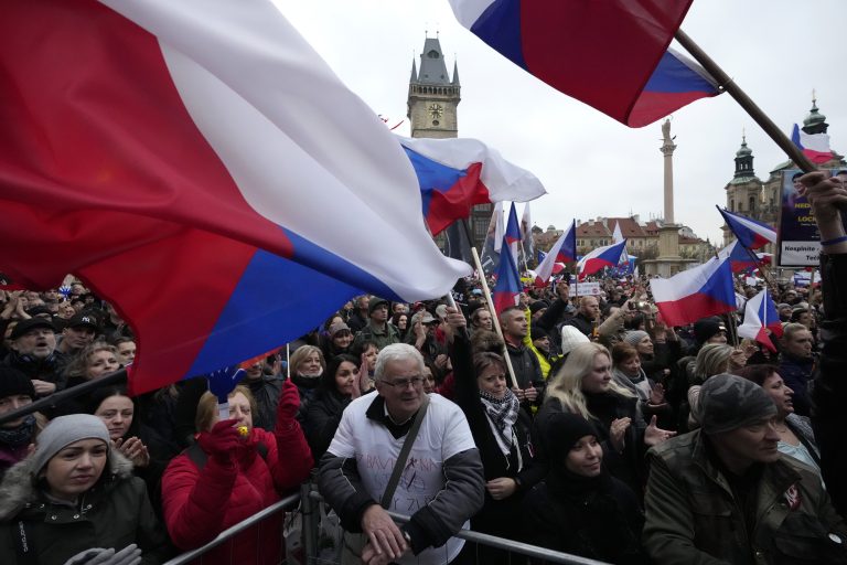 Egyelőre nem hirdetik ki a szükségállapot Csehországban