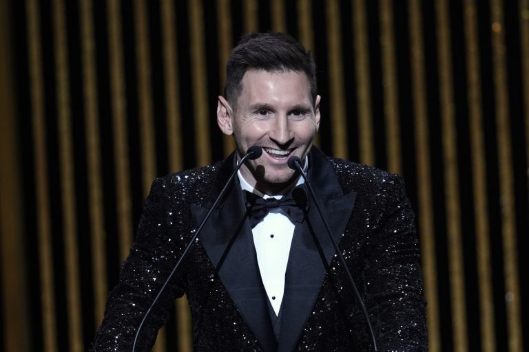 Messi szerint Lewandowski is megérdemelne egy Aranylabdát