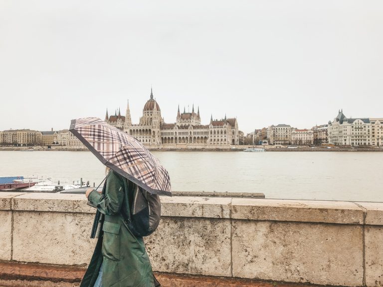 Ha nem fizet a kormány, korlátozásokat vezethetnek be Budapesten