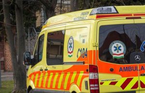 A mentősök is támogatják a hétfői pedagógussztrájkot