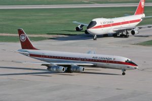 Megtagadták a beszállást egy férfitől, mert tévesen úgy gondolták, nincs beoltva