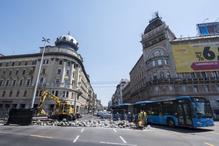 Pótlóbusz lesz a 4-es és 6-os villamos helyett bizonyos szakaszokon