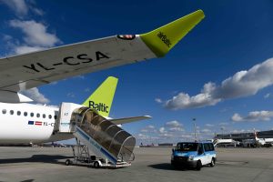 Orbán Viktor: mégsem vásárolja vissza a kormány a ferihegyi repteret