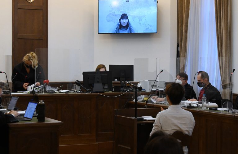 Még nem zárult le a Hableány-per, folytatódik a dél-koreai túlélők meghallgatása a bíróságon