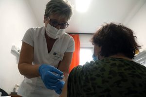 Kormányinfó: kiderült, hol tart most a magyar pedagógusok átoltottsági szintje